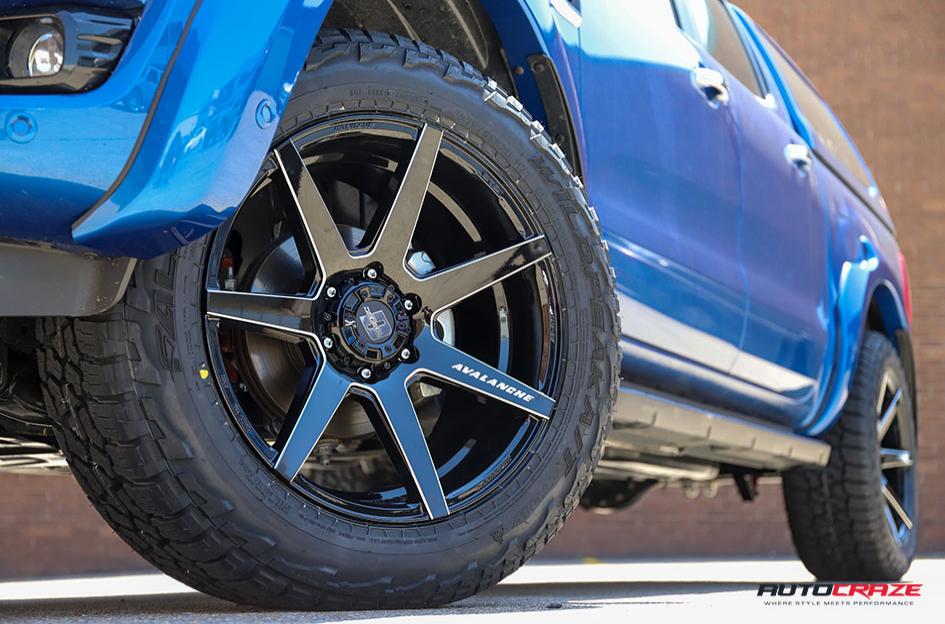 FORD RANGER AVALANCHE GLOSS BLACK MILLED ACCENTS